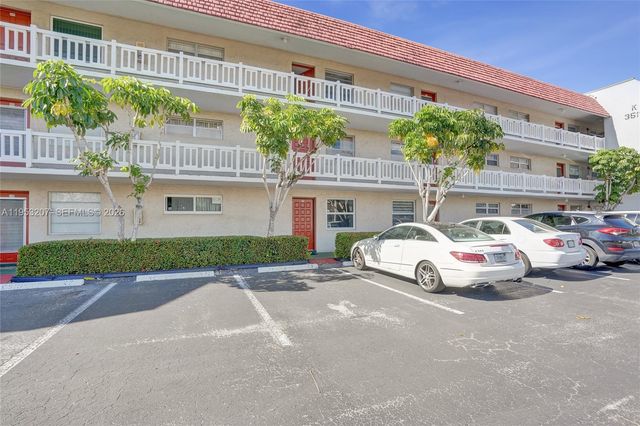 3511 E Inverrary Drive 107, Lauderhill, FL 33319