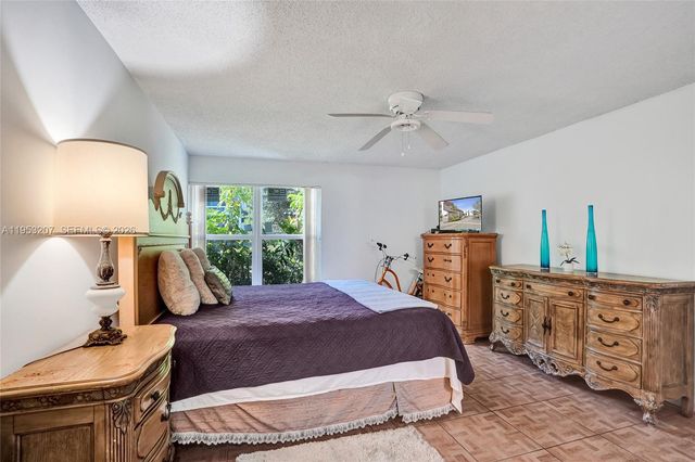 3511 E Inverrary Drive 107, Lauderhill, FL 33319