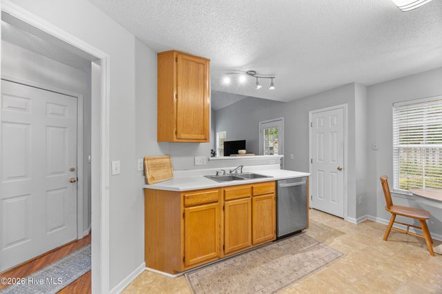 4918 Split Rail Drive, Wilmington, NC 28412