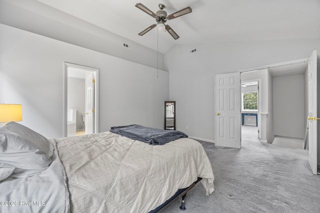 4918 Split Rail Drive, Wilmington, NC 28412