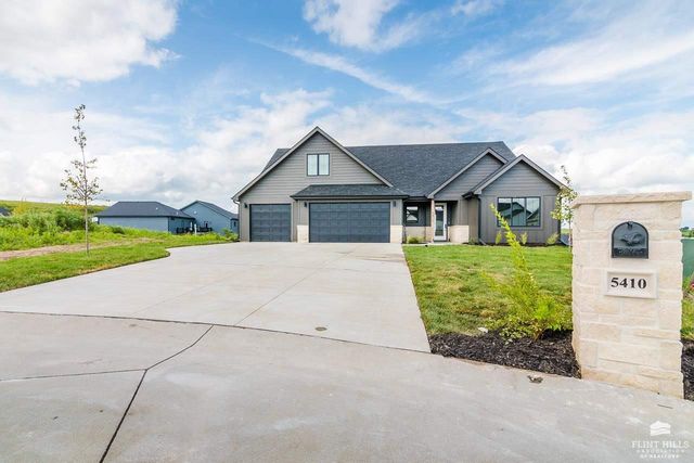 3910 Travers Circle, Manhattan, KS 66503