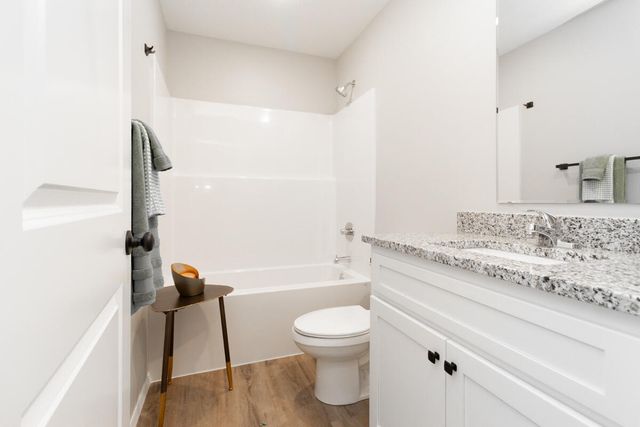 815 Shorthorn Lane, Marshfield, MO 65706