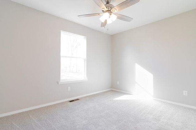 815 Shorthorn Lane, Marshfield, MO 65706