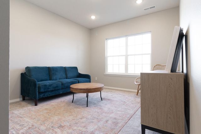 815 Shorthorn Lane, Marshfield, MO 65706