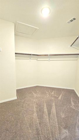 1004 Waverly Drive, Van Alstyne, TX 75495