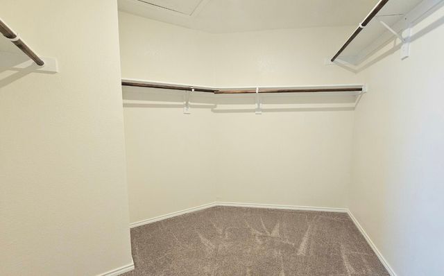 1004 Waverly Drive, Van Alstyne, TX 75495