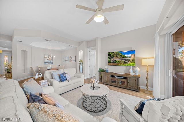 9216 Quartz LN 102, Naples, FL 34120