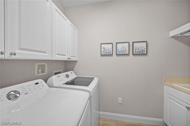 9216 Quartz LN 102, Naples, FL 34120