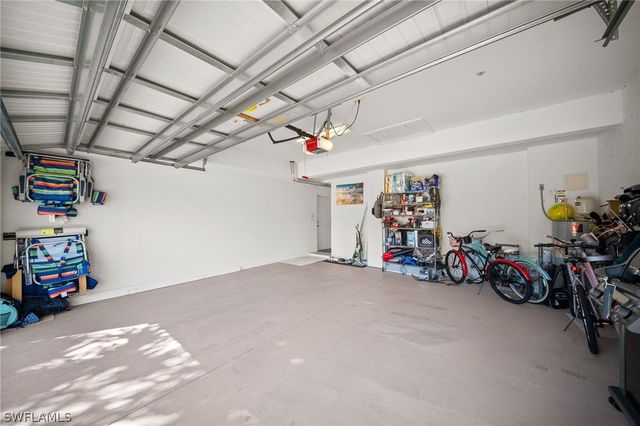 9216 Quartz LN 102, Naples, FL 34120