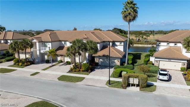 9216 Quartz LN 102, Naples, FL 34120