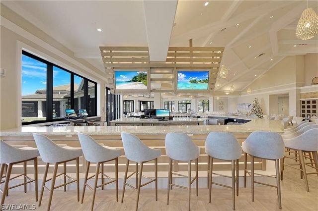 9216 Quartz LN 102, Naples, FL 34120