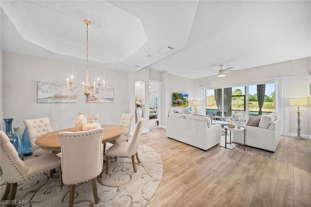 9216 Quartz LN 102, Naples, FL 34120