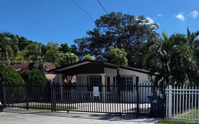 2936 NW 47th St, Miami, FL 33142