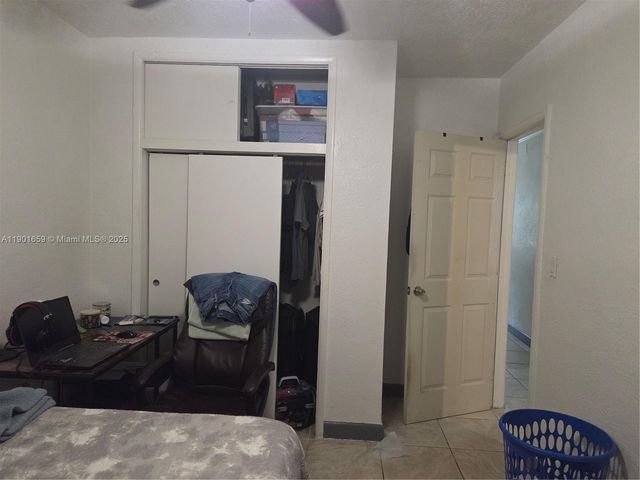 2936 NW 47th St, Miami, FL 33142