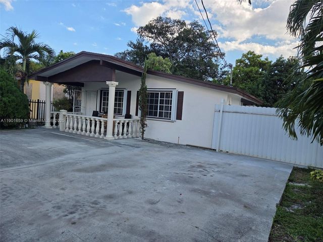 2936 NW 47th St, Miami, FL 33142