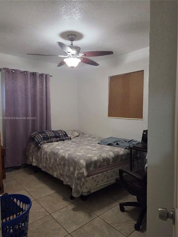 2936 NW 47th St, Miami, FL 33142
