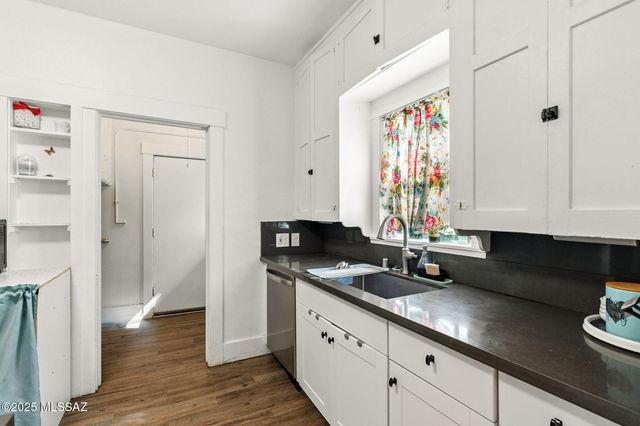 1333 E Broadway Boulevard, Tucson, AZ 85719