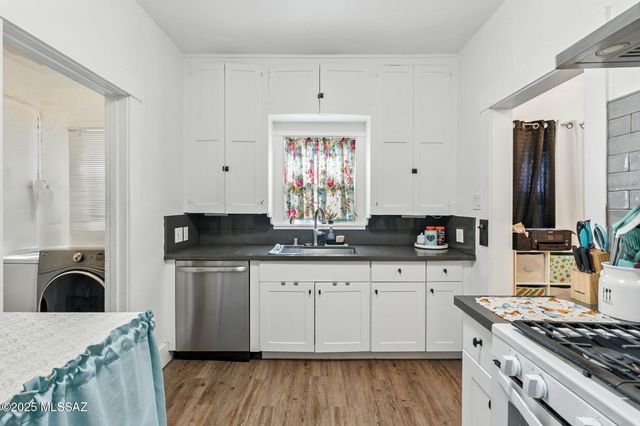 1333 E Broadway Boulevard, Tucson, AZ 85719