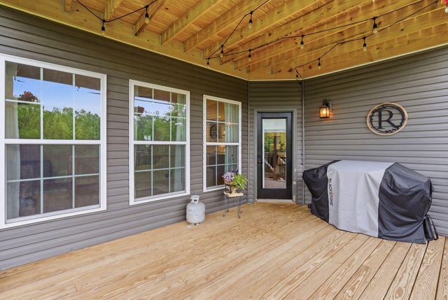 101 Oxford Landing Drive, Georgetown, KY 40324