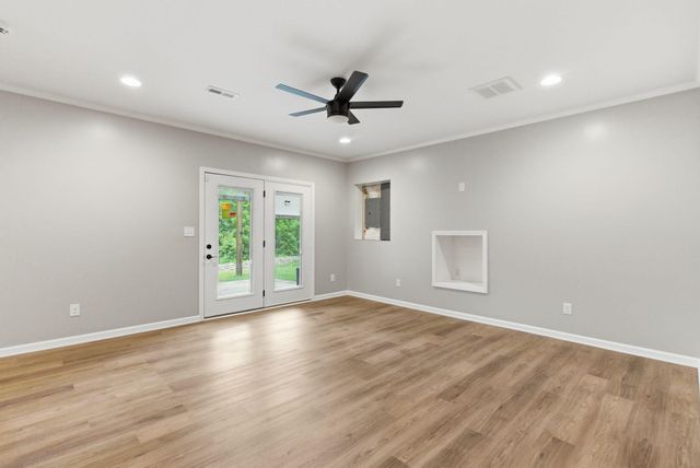 101 Oxford Landing Drive, Georgetown, KY 40324