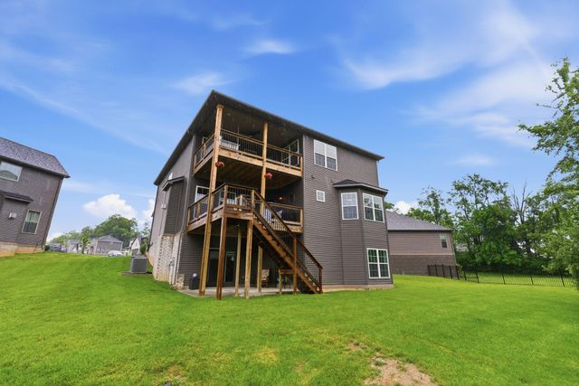 101 Oxford Landing Drive, Georgetown, KY 40324