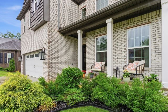 101 Oxford Landing Drive, Georgetown, KY 40324