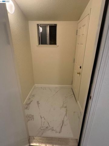 416 GROVE WAY, Hayward, CA 94541