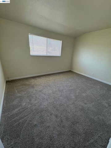416 GROVE WAY, Hayward, CA 94541