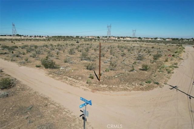 9 Vincent, Victorville, CA 92392
