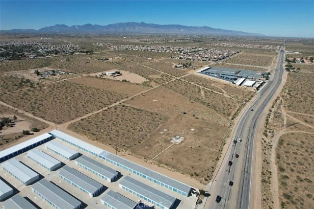 9 Vincent, Victorville, CA 92392
