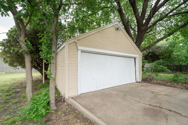 447 S Glendale, Wichita, KS 67218