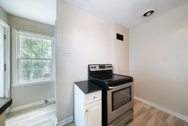447 S Glendale, Wichita, KS 67218