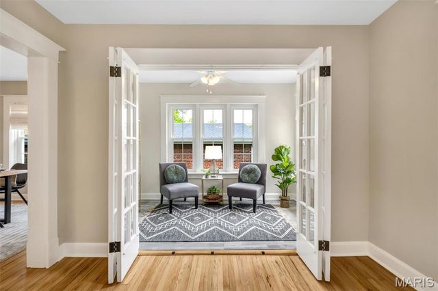 7439 Wellington Avenue, University City, MO 63130