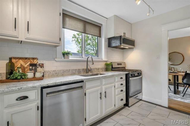 7439 Wellington Avenue, University City, MO 63130