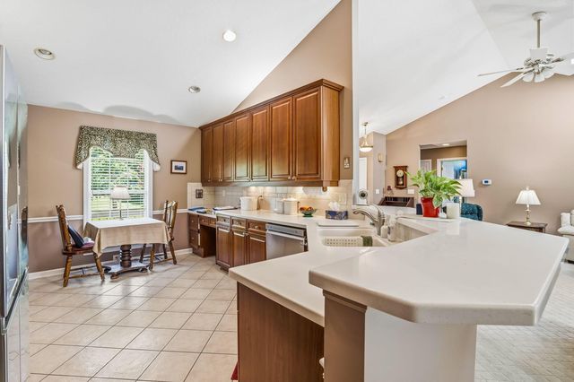 348 Sylvan Drive, Delaware, OH 43015