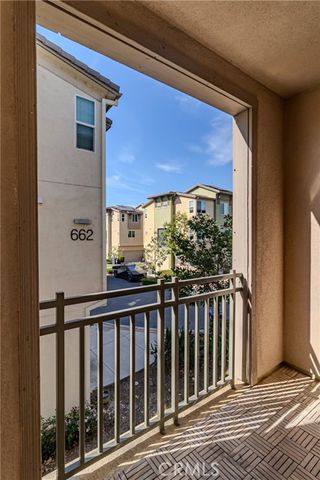 646 Savi 103, Corona, CA 92878