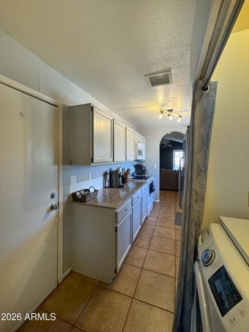 1915 S 39TH Street 81, Mesa, AZ 85206