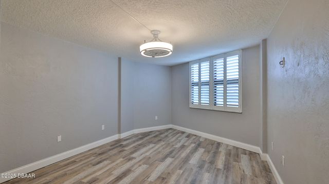 1415 Ocean Shore Blvd Apt 211, Ormond Beach, FL 32176