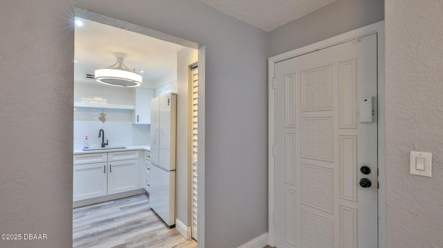 1415 Ocean Shore Blvd Apt 211, Ormond Beach, FL 32176