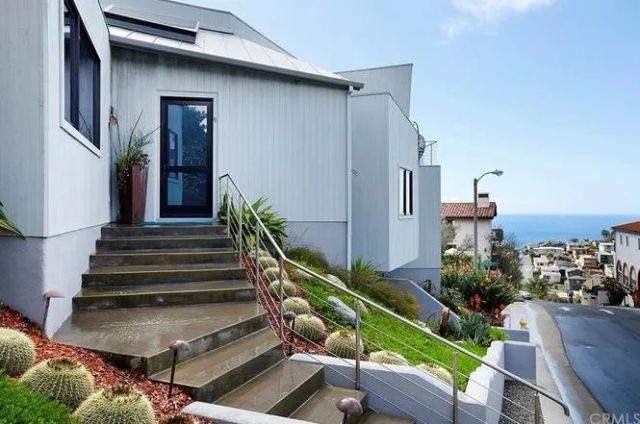 988 Acapulco, Laguna Beach, CA 92651