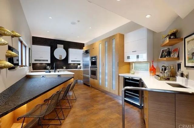 988 Acapulco, Laguna Beach, CA 92651