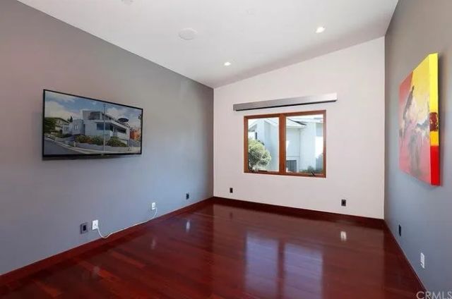 988 Acapulco, Laguna Beach, CA 92651