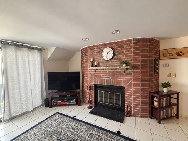 12 Ninth St 801, Medford, MA 02155