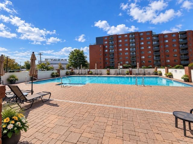12 Ninth St 801, Medford, MA 02155