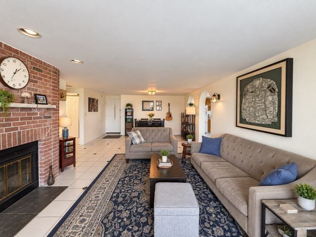 12 Ninth St 801, Medford, MA 02155