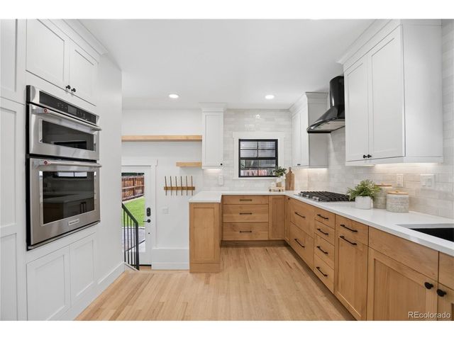 2054 S Saint Paul St, Denver, CO 80210