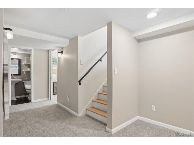2054 S Saint Paul St, Denver, CO 80210