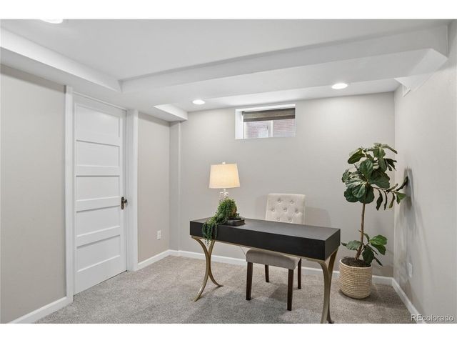 2054 S Saint Paul St, Denver, CO 80210
