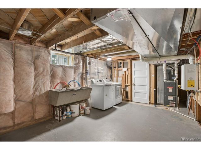 2054 S Saint Paul St, Denver, CO 80210