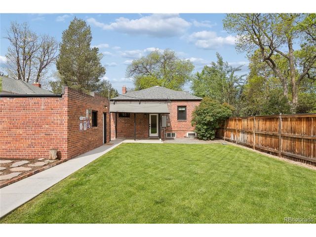 2054 S Saint Paul St, Denver, CO 80210